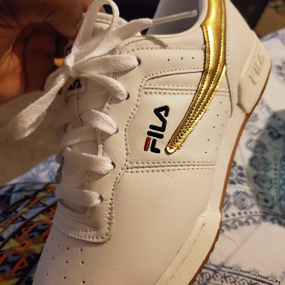 FILA tennis sneaker